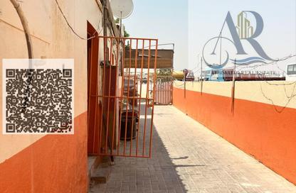 سكن عمال - استوديو - 7+ للايجار في مبني علي موسى - الصجعة الصناعية - الصجعة - الشارقة سكن عمال - استوديو - 7+ للايجار في مبني علي موسى - الصجعة الصناعية - الصجعة - الشارقة