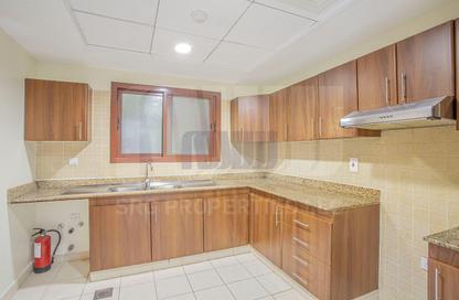 Apartment - 1 - 2 for rent in Al Razi Building - Dubai Healthcare City - Bur Dubai - Dubai