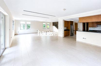 Villa - 4 Bedrooms - 4 Bathrooms for rent in Legacy Large - Legacy - Jumeirah Park - Dubai Villa - 4 Bedrooms - 4 Bathrooms for rent in Legacy Large - Legacy - Jumeirah Park - Dubai