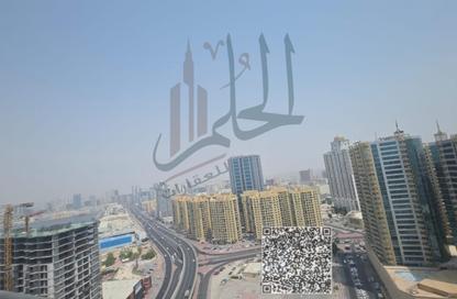 Apartment - 2 Bedrooms - 3 Bathrooms for sale in Oasis Tower - Al Rashidiya 1 - Al Rashidiya - Ajman