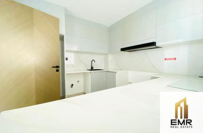 Apartment - 3 Bedrooms - 2 Bathrooms for rent in Binghatti Creek - Al Jaddaf - Dubai