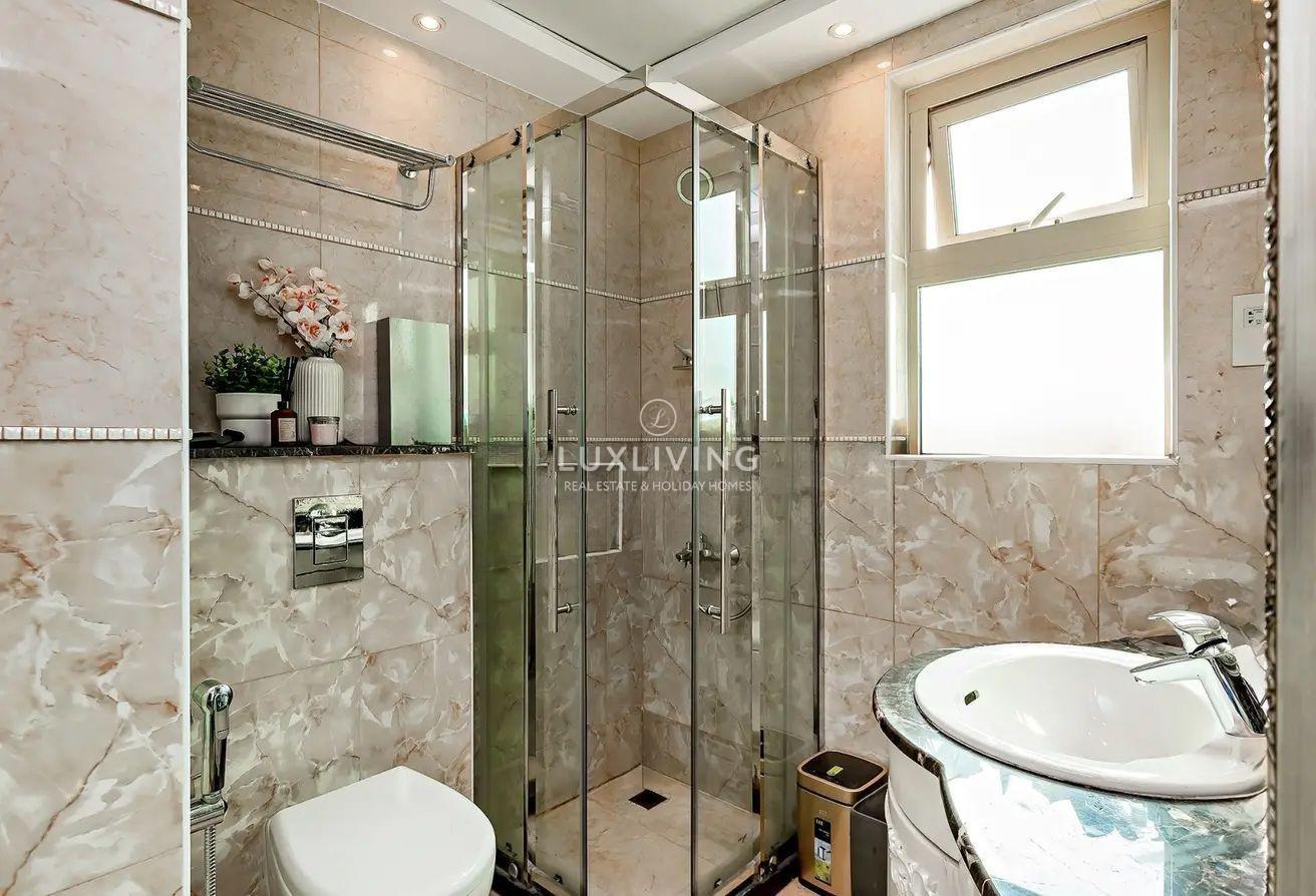Lake View | Upgraded Villa | Ready to Move photo 11