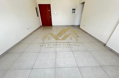 Apartment - 1 Bedroom - 2 Bathrooms for rent in Jumeirah Garden City - Al Satwa - Dubai