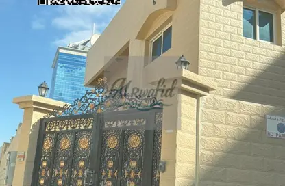 Villa - 7 Bedrooms - 6 Bathrooms for rent in Orient Tower 1 - Orient Towers - Al Bustan - Ajman