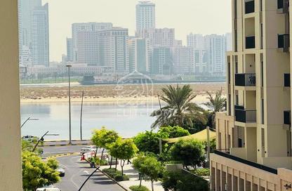 Apartment - 3 Bedrooms - 4 Bathrooms for sale in Sapphire Beach Residence - Maryam Island - Al Khan - Sharjah