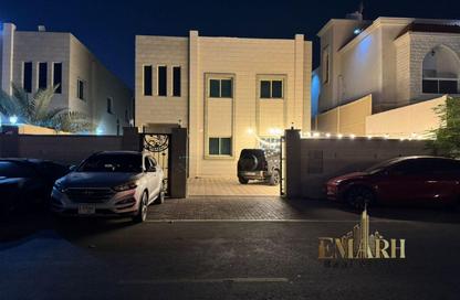 فيلا - 5 غرف نوم - 7 حمامات للبيع في 2 المويهات - المويهات - عجمان فيلا - 5 غرف نوم - 7 حمامات للبيع في 2 المويهات - المويهات - عجمان