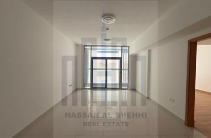 Apartment - 1 Bedroom - 2 Bathrooms for rent in SG Muwaileh Building - Muwaileh - Sharjah