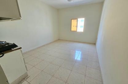 Apartment - Studio - 1 for rent in Fire Station Road - Muwaileh - Sharjah Apartment - Studio - 1 for rent in Fire Station Road - Muwaileh - Sharjah