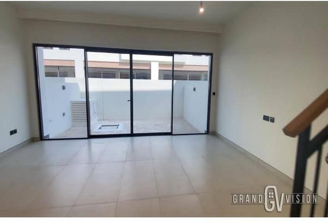 126104133 - Property Image 2