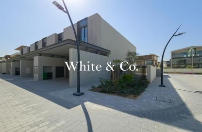 Townhouse - 3 Bedrooms - 4 Bathrooms for rent in Nad Al Sheba Gardens 2 - Nad Al Sheba Gardens - Nad Al Sheba - Dubai Townhouse - 3 Bedrooms - 4 Bathrooms for rent in Nad Al Sheba Gardens 2 - Nad Al Sheba Gardens - Nad Al Sheba - Dubai