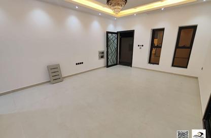 Villa - 4 Bedrooms - 6 Bathrooms for rent in Al Zaheya Gardens - Al Zahya - Ajman