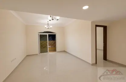 Apartment - 1 Bedroom - 2 Bathrooms for rent in Muwaileh 29 Building - Muwaileh - Sharjah