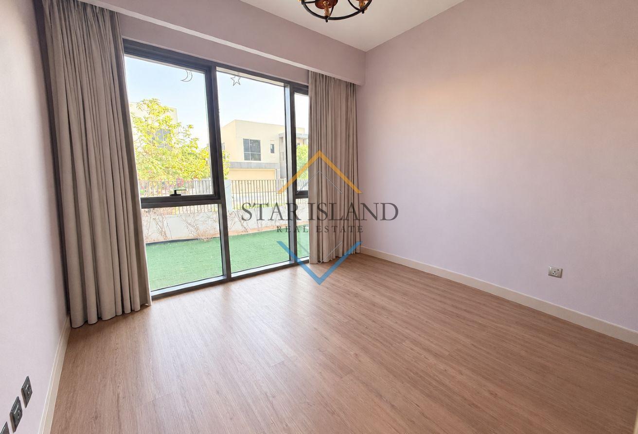 Unfurnished | Near to Park | Vacant photo 11