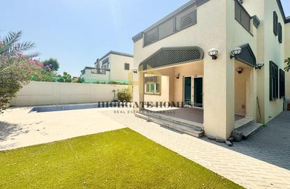 Villa - 3 Bedrooms - 5 Bathrooms for rent in District 7 - Jumeirah Park - Dubai