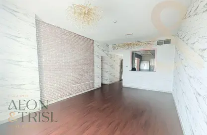 Apartment - 2 Bedrooms - 2 Bathrooms for rent in Icon Tower 2 - JLT Cluster L - Jumeirah Lake Towers - Dubai