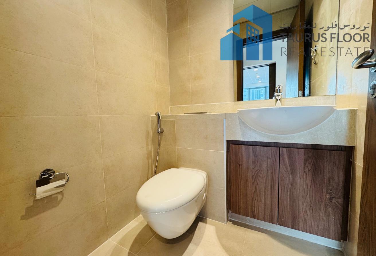 Premium 3 BHK | Luxury 3 BHK | Near Metro photo 6