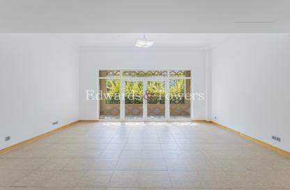Apartment - 1 - 2 for rent in Abu Keibal - Shoreline Apartments - Palm Jumeirah - Dubai