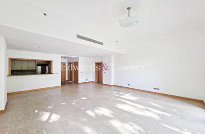 Apartment - 1 - 2 for rent in Abu Keibal - Shoreline Apartments - Palm Jumeirah - Dubai