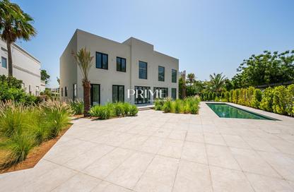 Villa - 4 - 5 for sale in Entertainment Foyer - Contemporary Cluster - Jumeirah Islands - Dubai Villa - 4 - 5 for sale in Entertainment Foyer - Contemporary Cluster - Jumeirah Islands - Dubai