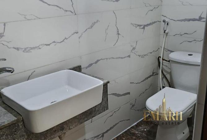 112311017 - Property Image 3