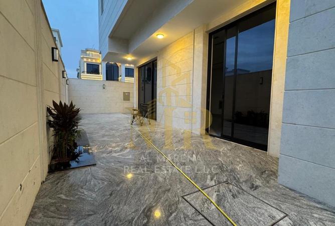 81951867 - Property Image 3