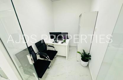 Office Space - Studio - 1 Bathroom for rent in Reem Residency - Al Karama - Dubai