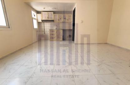 Apartment - Studio - 1 Bathroom for rent in Muwaileh 3 Building - Muwaileh - Sharjah