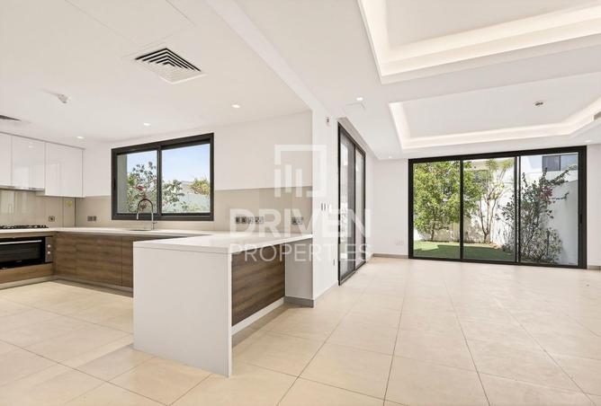 76566442 - صورة العقار 2