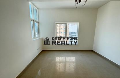 Apartment - 1 - 1 for rent in Style Tower - Al Khan Lagoon - Al Khan - Sharjah Apartment - 1 - 1 for rent in Style Tower - Al Khan Lagoon - Al Khan - Sharjah