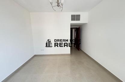 Apartment - 1 - 1 for rent in Style Tower - Al Khan Lagoon - Al Khan - Sharjah Apartment - 1 - 1 for rent in Style Tower - Al Khan Lagoon - Al Khan - Sharjah