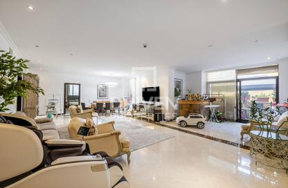 Duplex - 4 Bedrooms - 6 Bathrooms for sale in Rimal 1 - Rimal - Jumeirah Beach Residence - Dubai