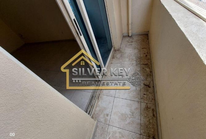 79440357 - Property Image 2