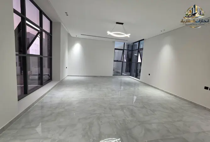 147762929 - Property Image 3