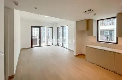 شقة - غرفة نوم - 1 حمام للايجار في لوتس في كريك بيتش مبنى 4 - لوتس في كريك بيتش - جريك بيتش - مرسى خور دبي - دبي