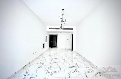 Apartment - 2 - 3 for rent in Muwaileh 29 Building - Muwaileh - Sharjah Apartment - 2 - 3 for rent in Muwaileh 29 Building - Muwaileh - Sharjah