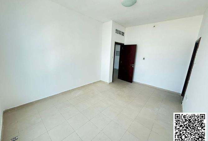 54482975 - Property Image 2