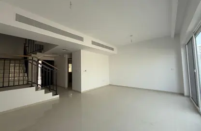 شقة - 3 غرف نوم - 3 حمامات للايجار في كاميليا - داماك هيلز 2 - دبي