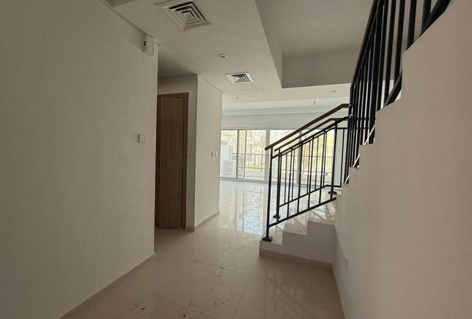 77385344 - صورة العقار 3