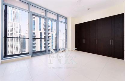 Apartment - 2 Bedrooms - 3 Bathrooms for rent in Bahwan Tower Downtown - Downtown Dubai - Dubai