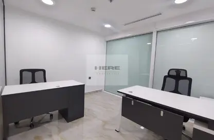 مكتب - استوديو - 2 حمامات للايجار في ذا إكستشنج - الخليج التجاري - دبي