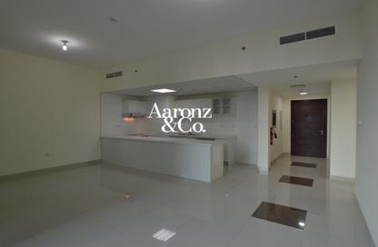 Apartment - 3 Bedrooms - 3 Bathrooms for sale in Marina Wharf 2 - Marina Wharf - Dubai Marina - Dubai