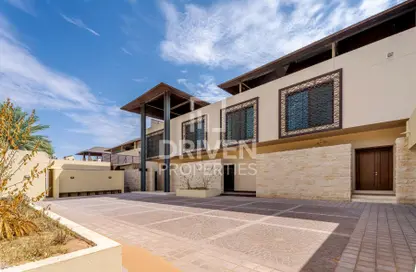 فيلا - 4 غرف نوم - 7 حمامات للبيع في القرم منغروفز - القرم - أبوظبي فيلا - 4 غرف نوم - 7 حمامات للبيع في القرم منغروفز - القرم - أبوظبي