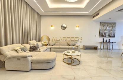 Villa - 4 Bedrooms - 6 Bathrooms for rent in Westar Terrace Garden - District 13 - Jumeirah Village Circle - Dubai Villa - 4 Bedrooms - 6 Bathrooms for rent in Westar Terrace Garden - District 13 - Jumeirah Village Circle - Dubai