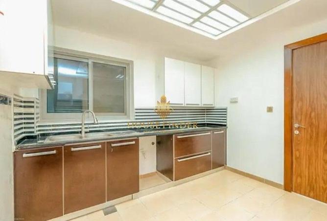 84072150 - Property Image 3