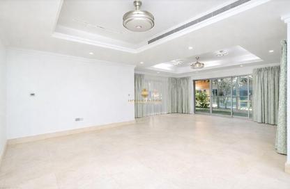 Apartment - 3 Bedrooms - 3 Bathrooms for rent in Plaza Boutique 4 - Executive Towers - Business Bay - Dubai
