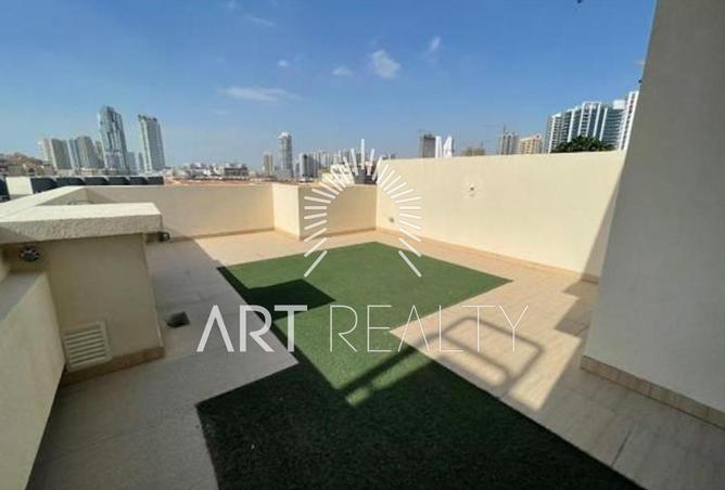Corner Family Living| 4BR+Maid| Vacant on transfer
