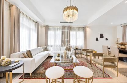 Villa - 5 Bedrooms - 6 Bathrooms for rent in Sienna Lakes - Jumeirah Golf Estates - Dubai