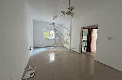 Apartment - 1 - 2 for rent in Qasimia 10 building - Al Mahatta - Al Qasimia - Sharjah