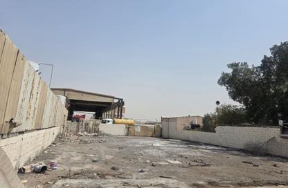 Land - Studio for rent in Al Sajaa - Sharjah