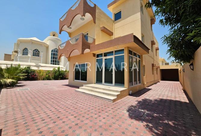 123844409 - Property Image 2